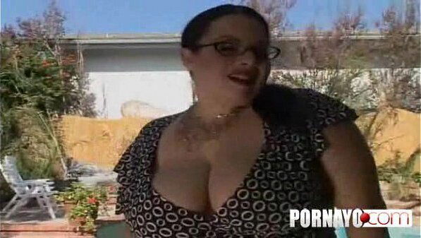 MILF Gets Fucked From Young