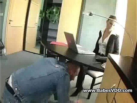 Technician Pleasing Horny Secretary