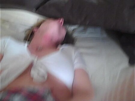 school girl Leigh loves cocks