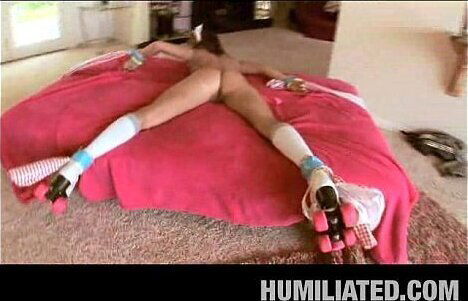 Roller Derby Kiera Disgraced!