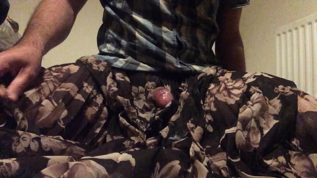 Wanking pleated floral skirt