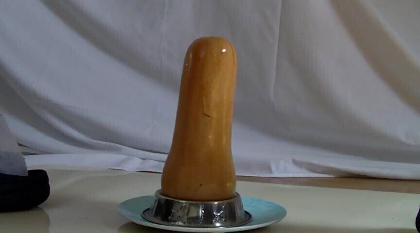 Butternut squash stretching hole