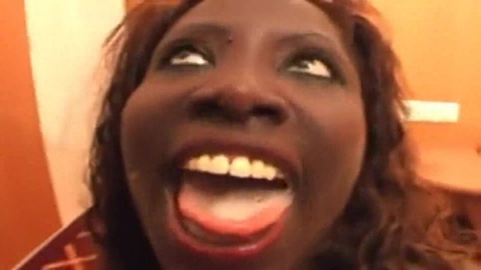 Deutsche.. Negerin saut Sperma