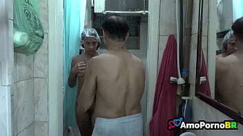 Comeu filha empregada