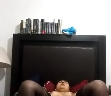 Empieza tocarse par@ exitarse