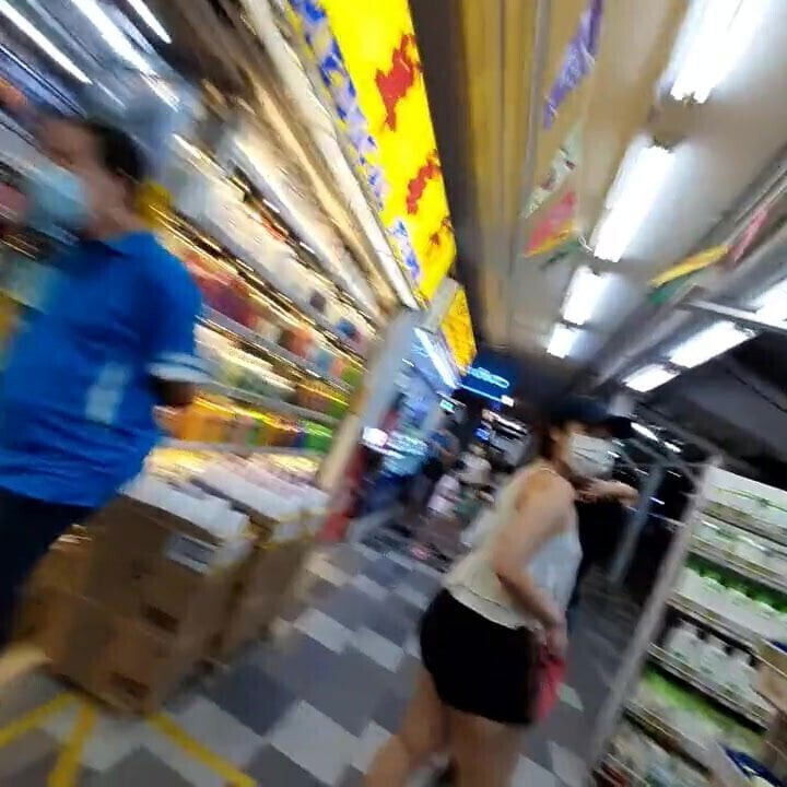 Today Singapore Beautiful Girls Wear Short Sexy