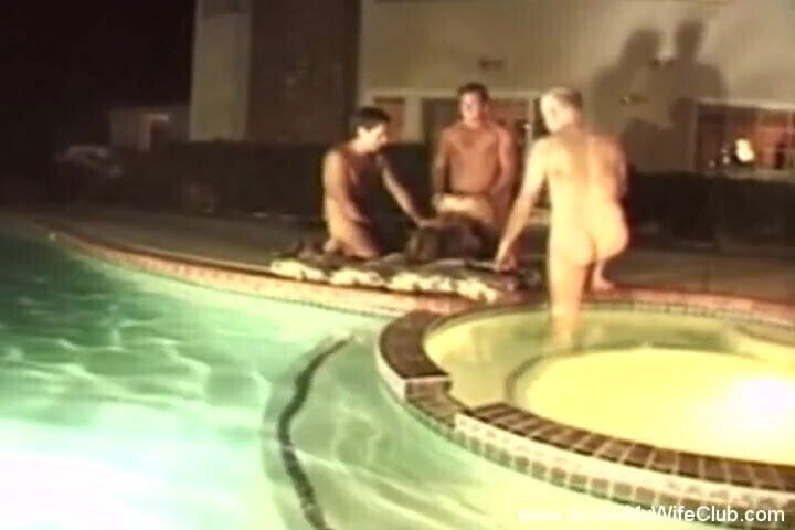 Interracial Skinny Swinger Make Woman enjoy