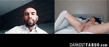 Beautiful Athena Faris solo pussy plays stepfather