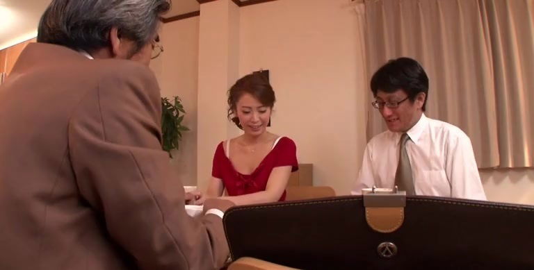 Handsome Japanese model Emiri Sakashita gets fucked older