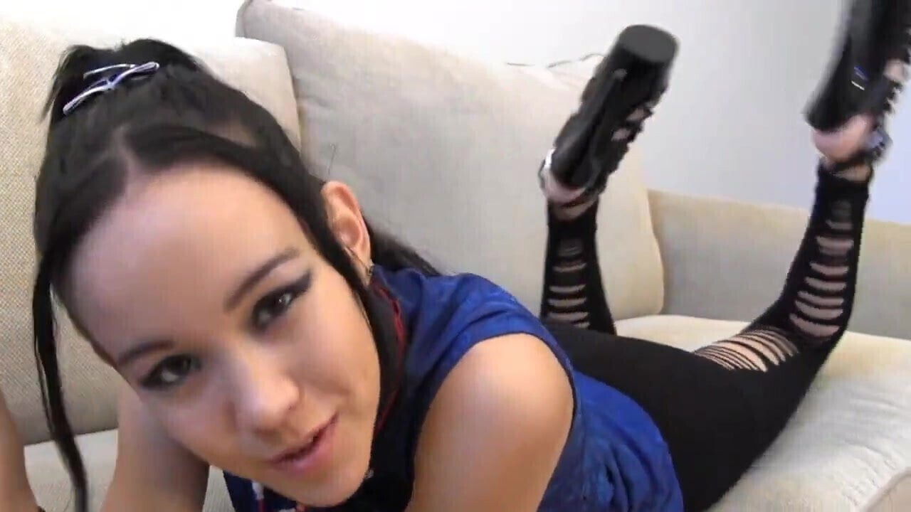 Looking Sexy Heels Leggings.