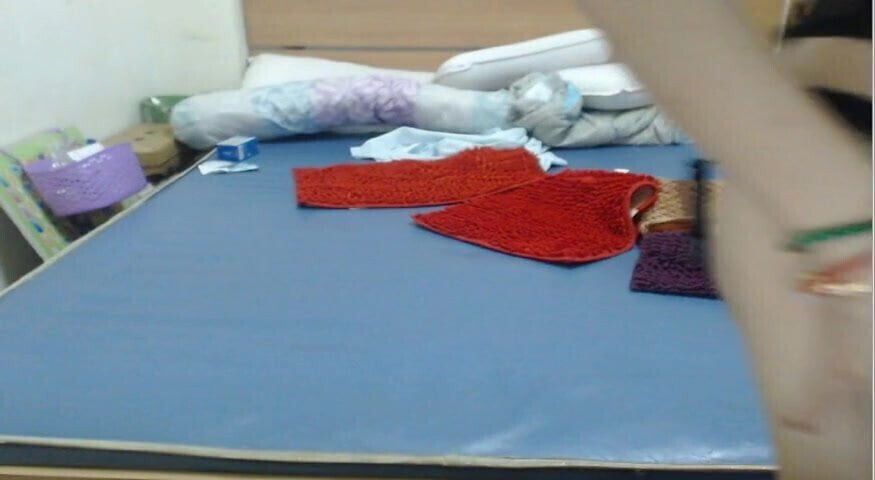 Jenny Hard Kneels Down Give Perfect Blowjob