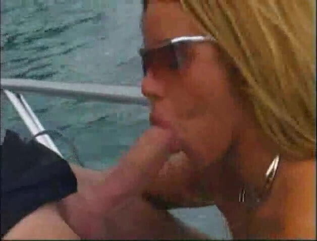 2012-09-01 13-44-47 BR Loira Bundao Peitao Anal