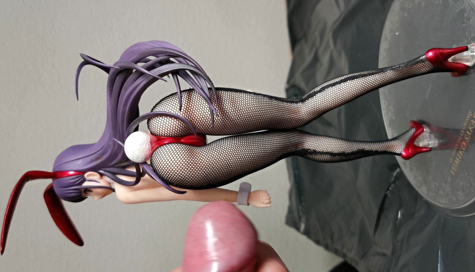 Yumiko Sakaki figure bukkake