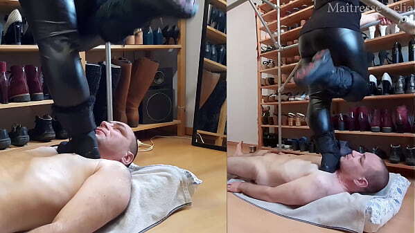 Coups pieds pi&eacute_tinement visage bottes neige