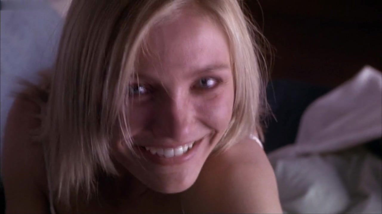 Penelope Cruz,Cameron Diaz in Vanilla Sky (2001)