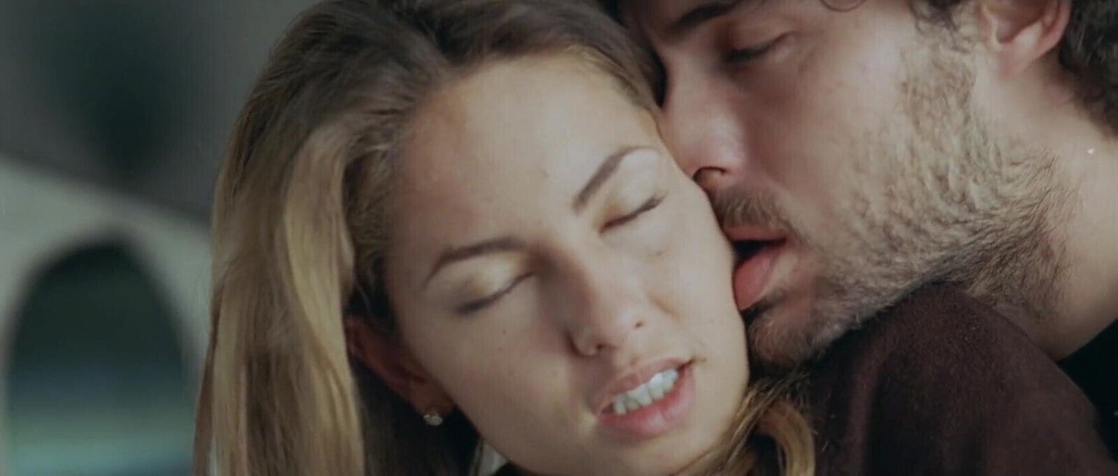 Mexican Barbara Mori Fucks Brother-in-law