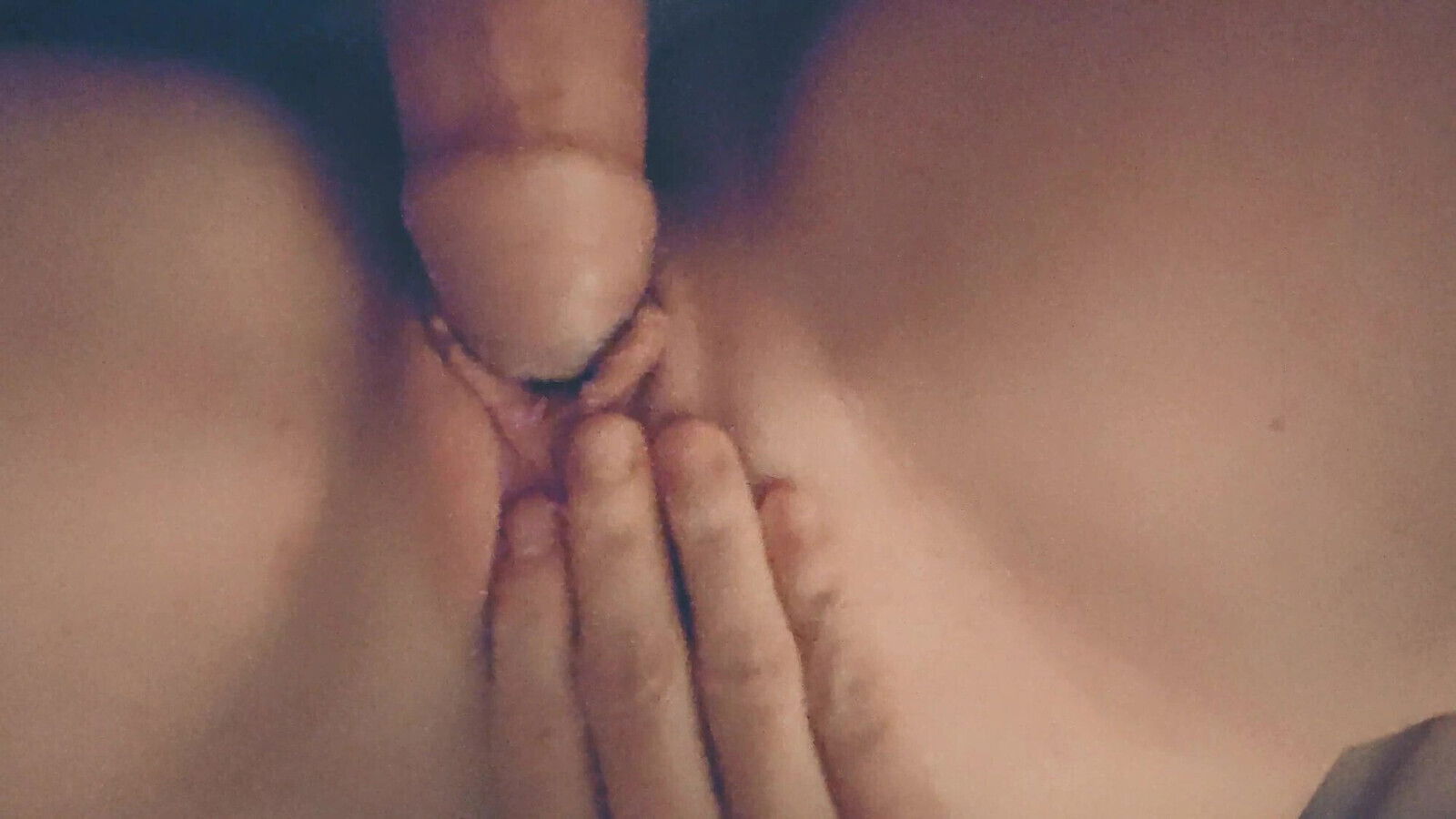 Justthegirlnextdoor penetration play with real