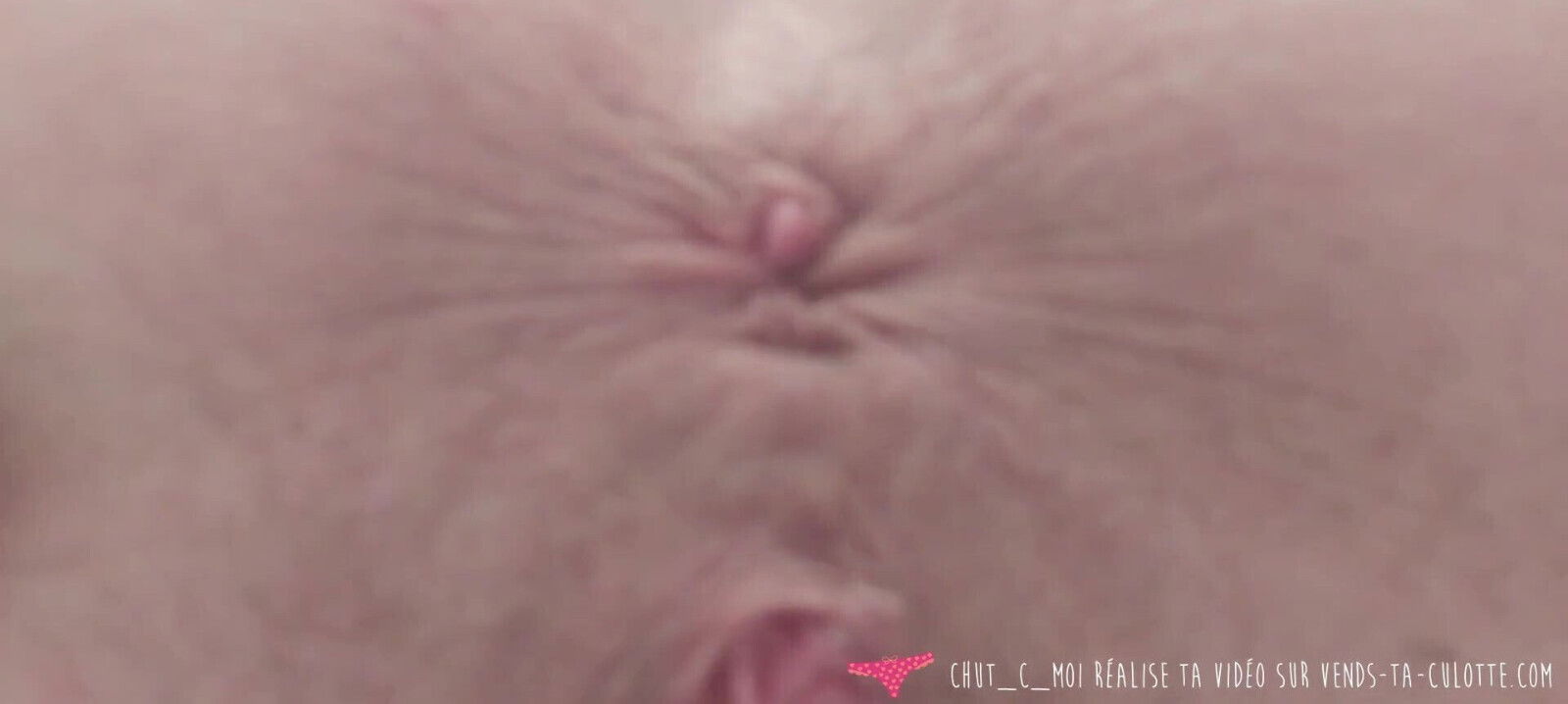 Vends-ta-culotte French MILF Fingering Anus, Close