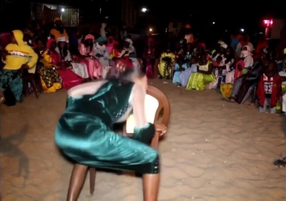 SABAR DANCE CLAP FROM SENEGAL