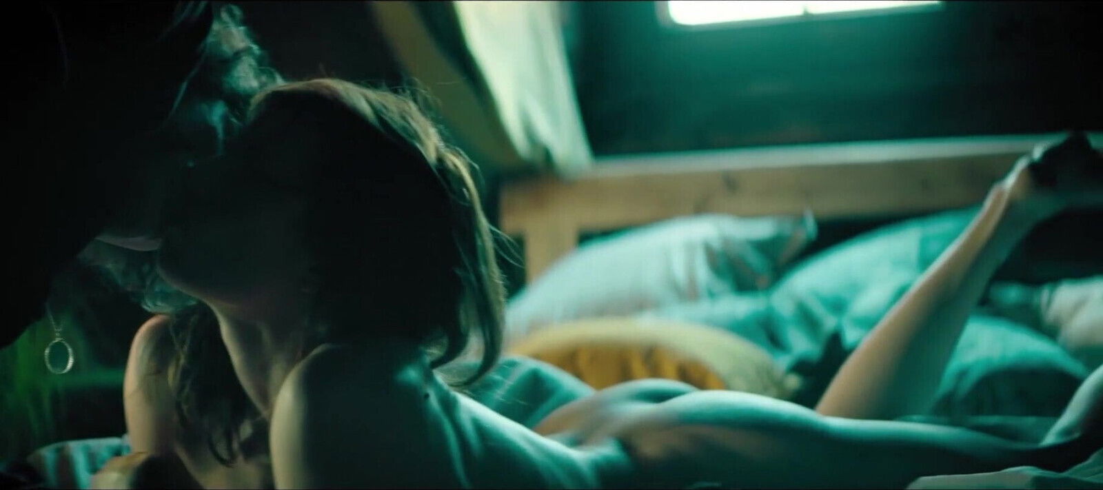 Antje Traue ''Konig Raben''