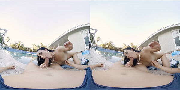 VRConk Sweet pinup wifey sucking cock by the pool VR Porn