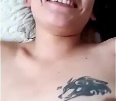 FETICHE PIES ESTA MORENA SACALAGUA