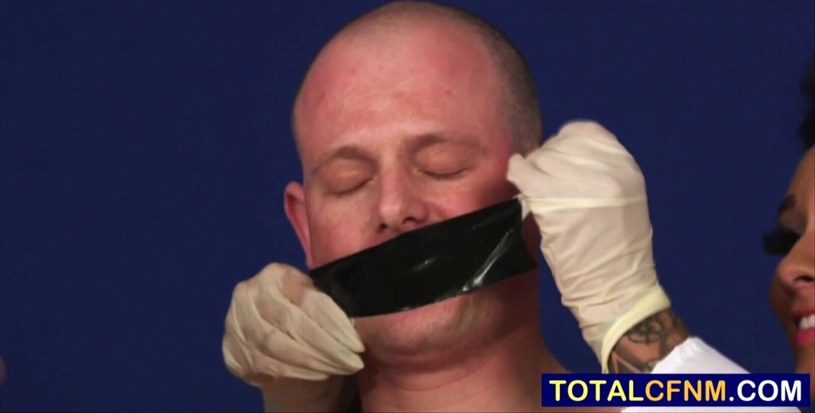 Tied patient sucked three nurses