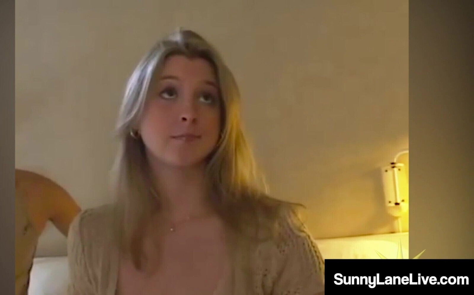 Dirty Talking Housewife Sunny Lane Gets Cocked Hard Asian!