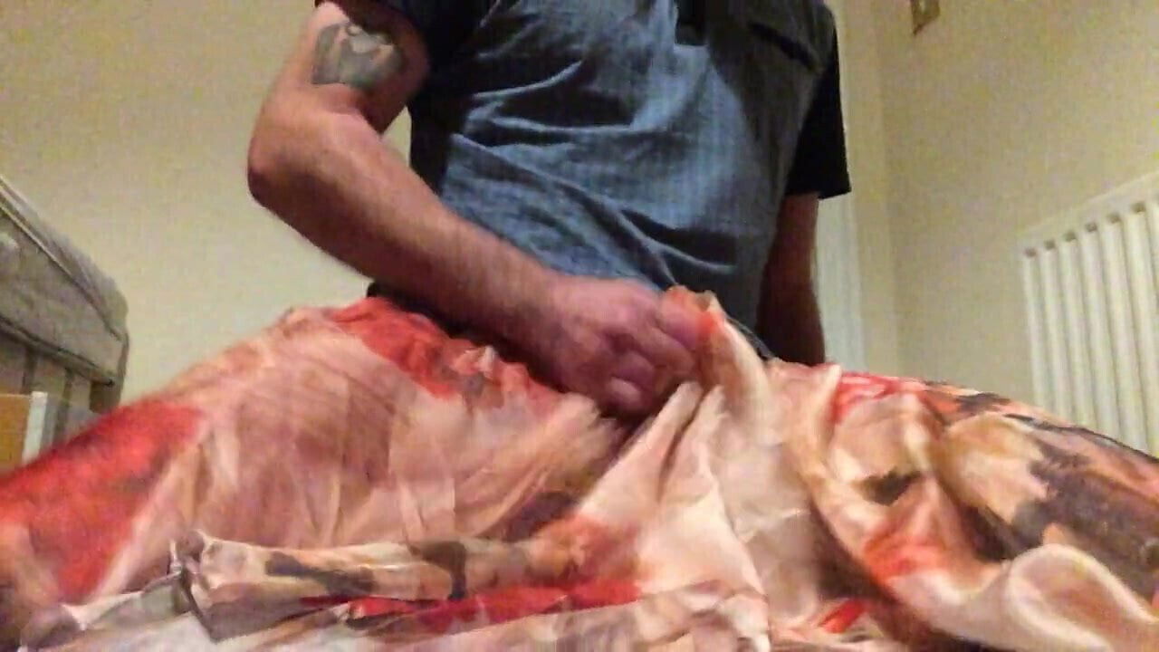 Wank long flowy silky floral skirt