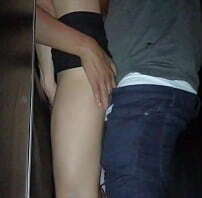 Quase fiz DP vaginal no glory hole - marido me comeu e depois revezou com comedor estranho da casa de swing ( RED )