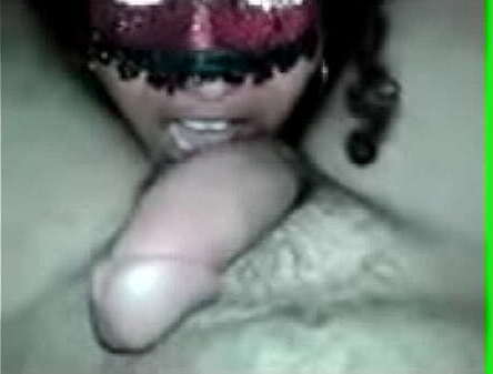 Novinha deliciosa garganta profunda