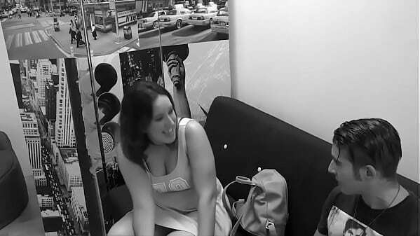 video Nika didn'_t want see. caught busty teen!