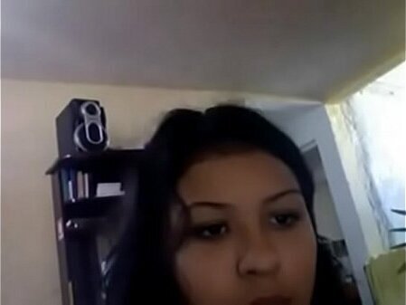 mexicana hermosa..mostrando todo... soprendida