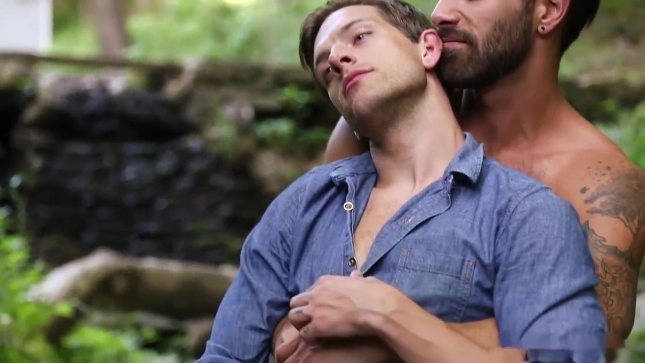 Ramzi Pokes Tayte Hanson