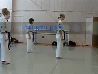 GODDESS BOOBLYTRAPLY GIANTESS