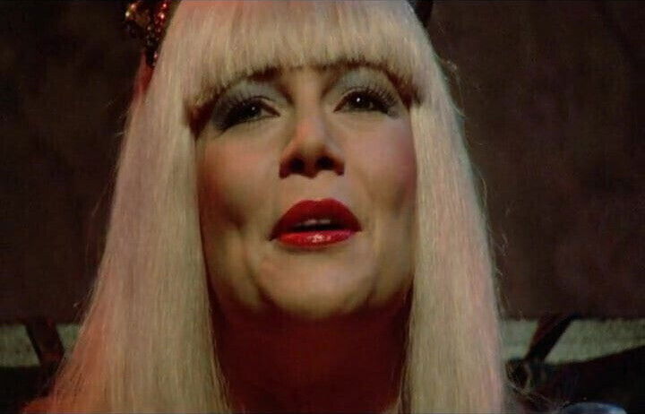 Kathleen Turner Crimes Passion