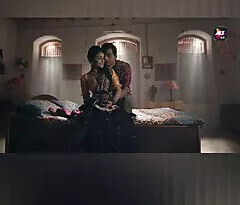 Love- Dhinchak pati liye patni samarpan, nangi