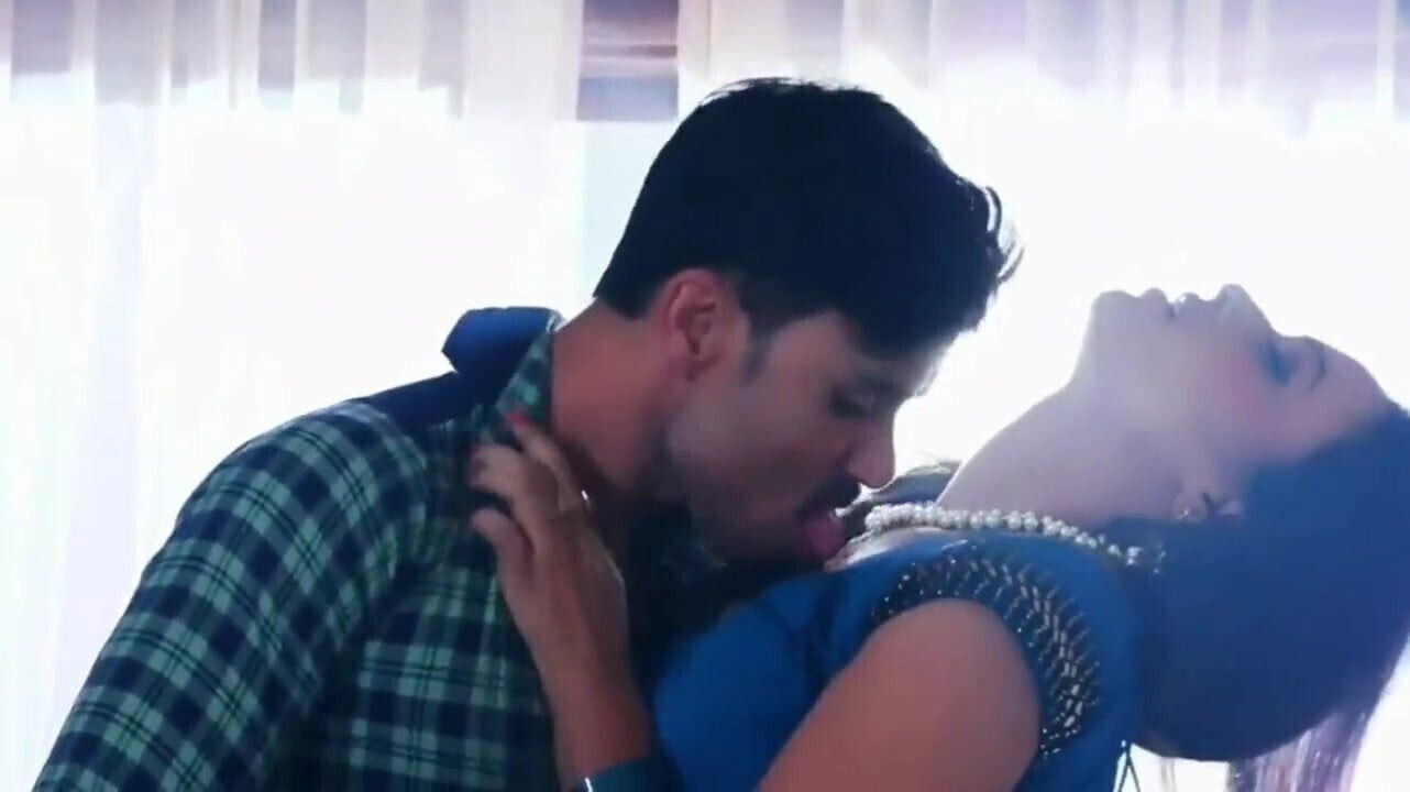 Indian unsatisfied wife fucking with cash