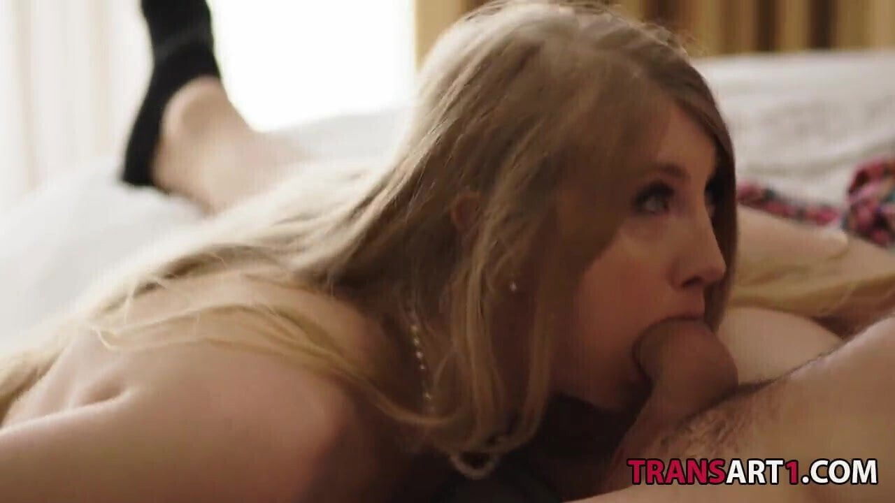 Buxxom Shemale enjoys juicy white dick