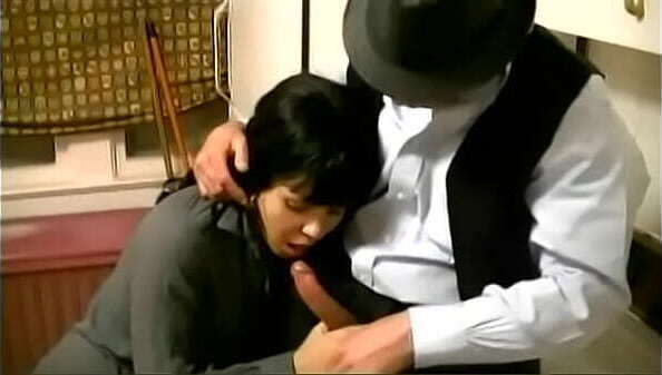 veronica vega sucks landlords dick maxxx loadz amateur hardcore videos king amateur porn