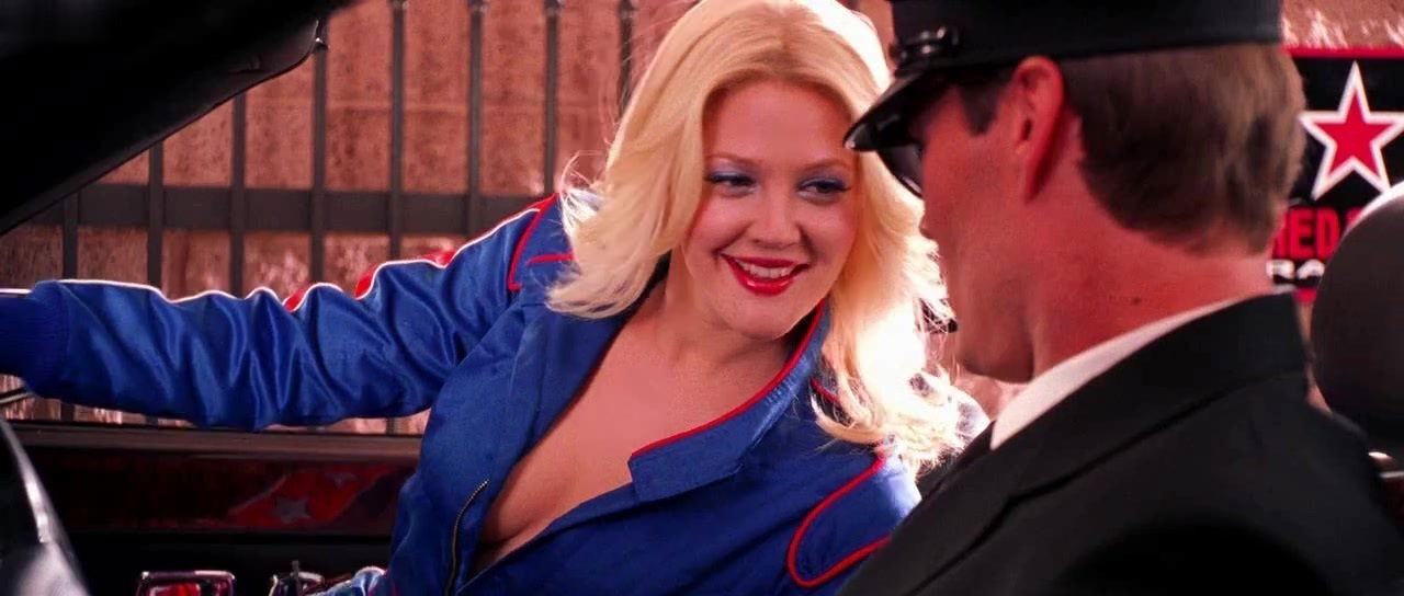 Cameron Diaz,Lucy Liu,Drew Barrymore in Charlie's Angels (2000)