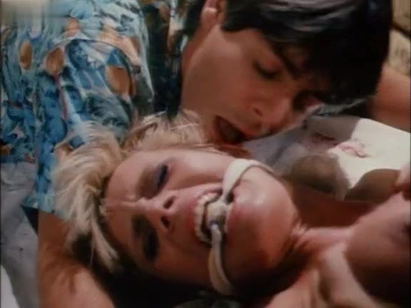 Julie Austin,Kimberly Spies in Night Of The Wilding (1990)