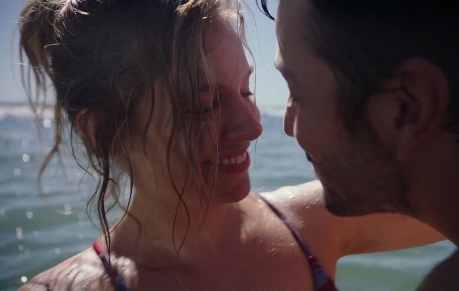 Sienna Miller ''Wander Darkly''