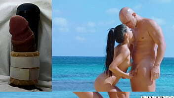 Battle Playing Hero Eros! with Handy beat