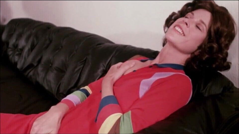 Just another neglected wife (1976)