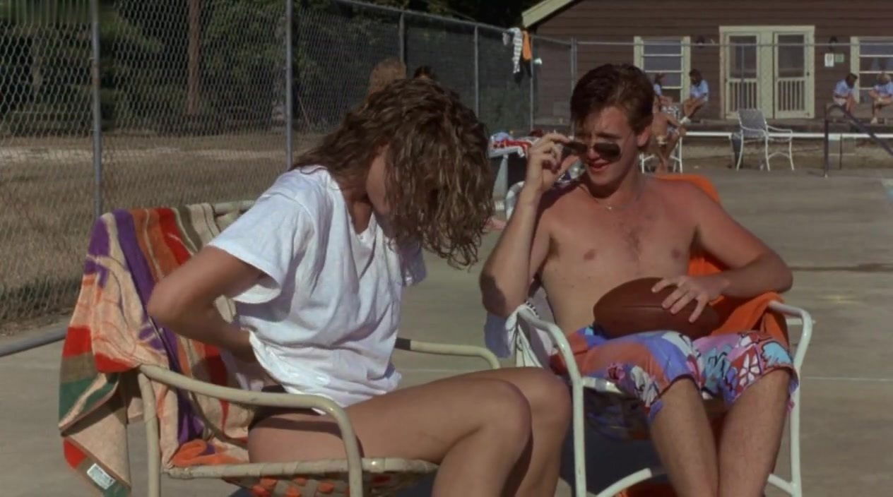 Susan Marie Snyder,Valerie Hartman in Sleepaway Camp II: Unhappy Campers (1988)