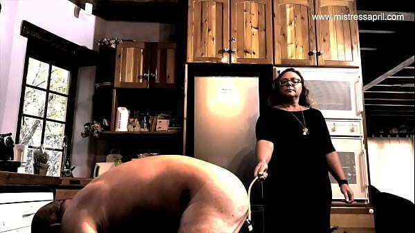 Dominatrix Mistress April Unworthy slave caning