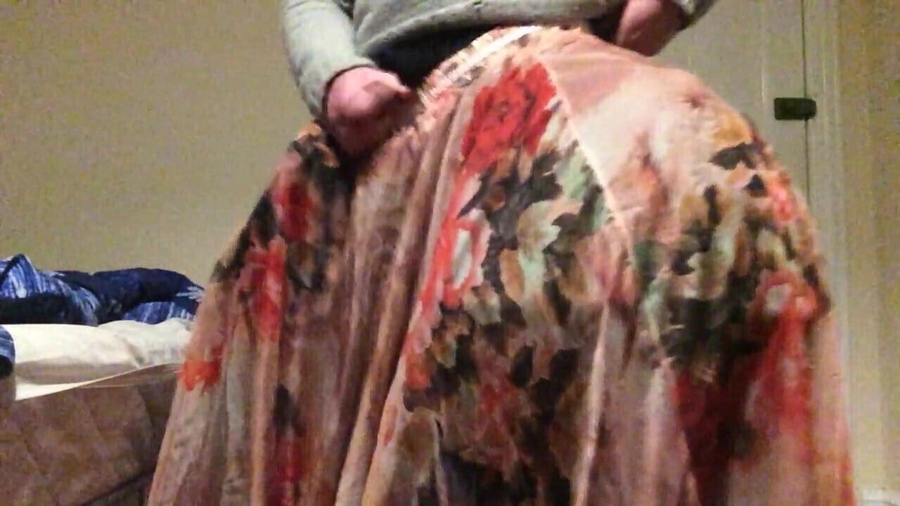 Wanking cumming soft flowy skirt with hoopskirt