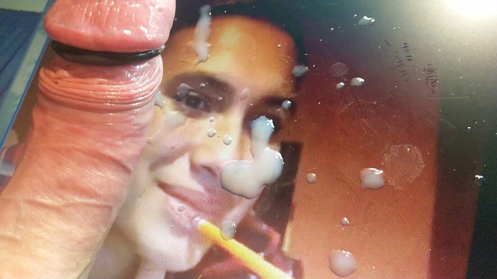 cumshot brunettes face