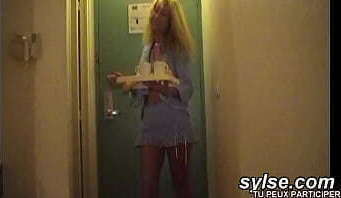 room service lesbians